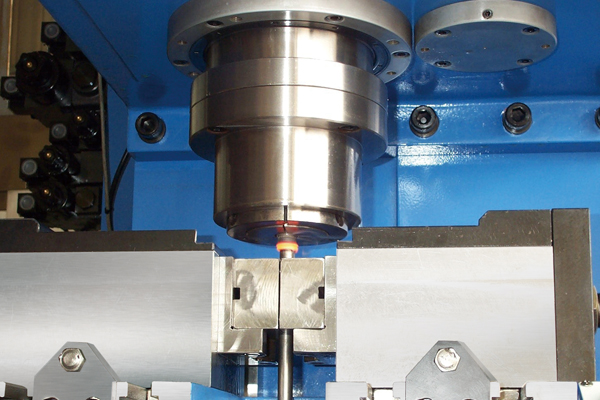 Taiwan Friction welding machine manufacturer, friction welder, 摩擦熔接, 摩擦焊